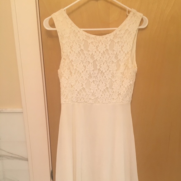 elegant white lace and sheer dress - Picture 1 of 5